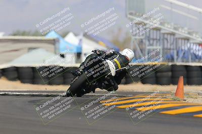 media/Oct-08-2022-SoCal Trackdays (Sat) [[1fc3beec89]]/Turn 16 (125pm)/